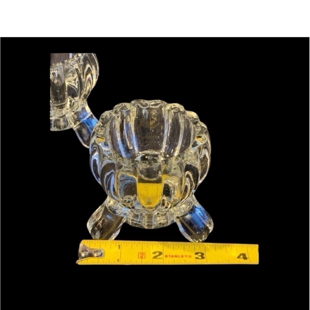 VINTAGE JEANNETTE GLASS
TAPERED CANDLESTICK HOLDER IN NATIONAL PATTERN 1940's - Picture 8 of 14